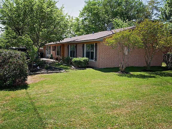 2nd image of 2502 McHaney Dr