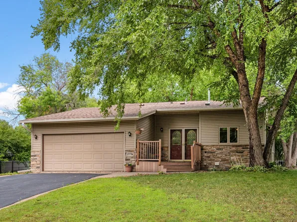17774 Weaver Lake Dr, Maple Grove, MN 55311