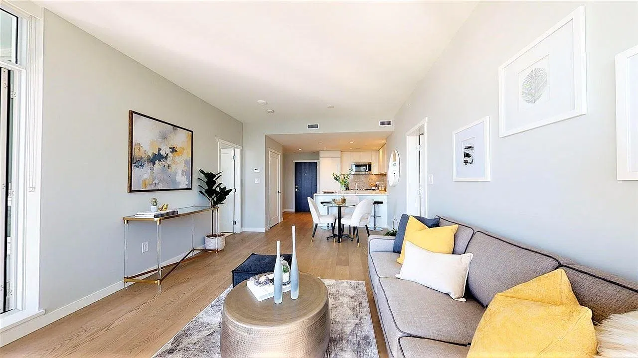 2 bed, 860 sqft, $3,750 — Photo 2