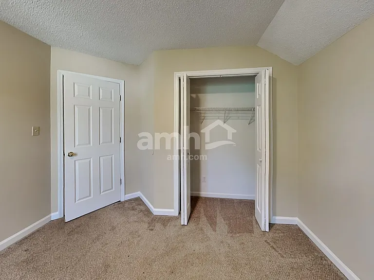 1300 Summit Point Ln — Photo 21