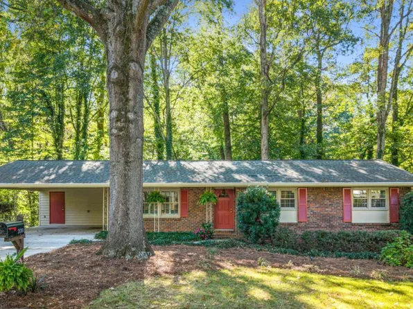 2019 Ellwyn Dr, Atlanta, GA 30341