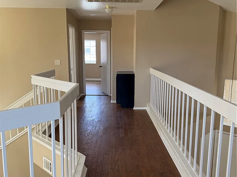 852 Celebration Dr — Photo 33