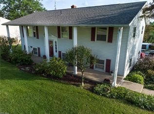 6150 Reno Dr, Louisville, OH