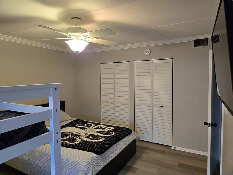 895 S Gulfview Blvd #202 — Photo 20