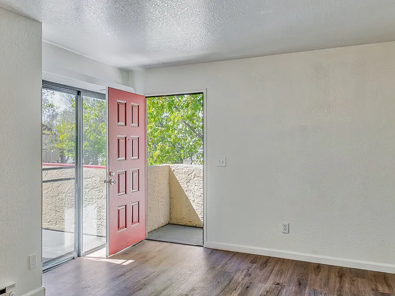 Bayshore Estates — Photo 14
