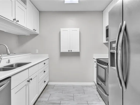 21 Plantation Dr APT 205, Vero Beach, FL 32966