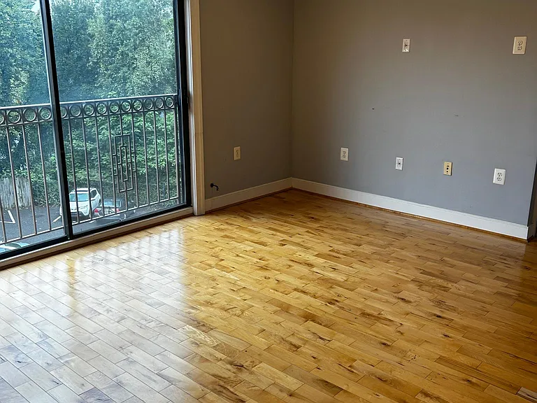 310B Atlantic St SE #301 — Photo 2