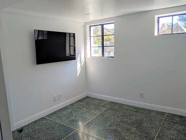 10413 Hebron Ln — Photo 20