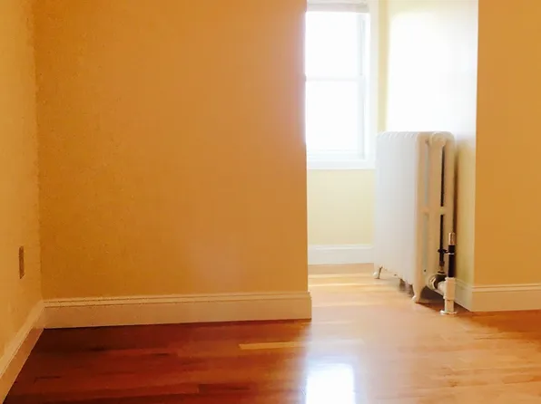 100 North Winooski Ave, 100 N Winooski Ave #D6, Burlington, VT 05401