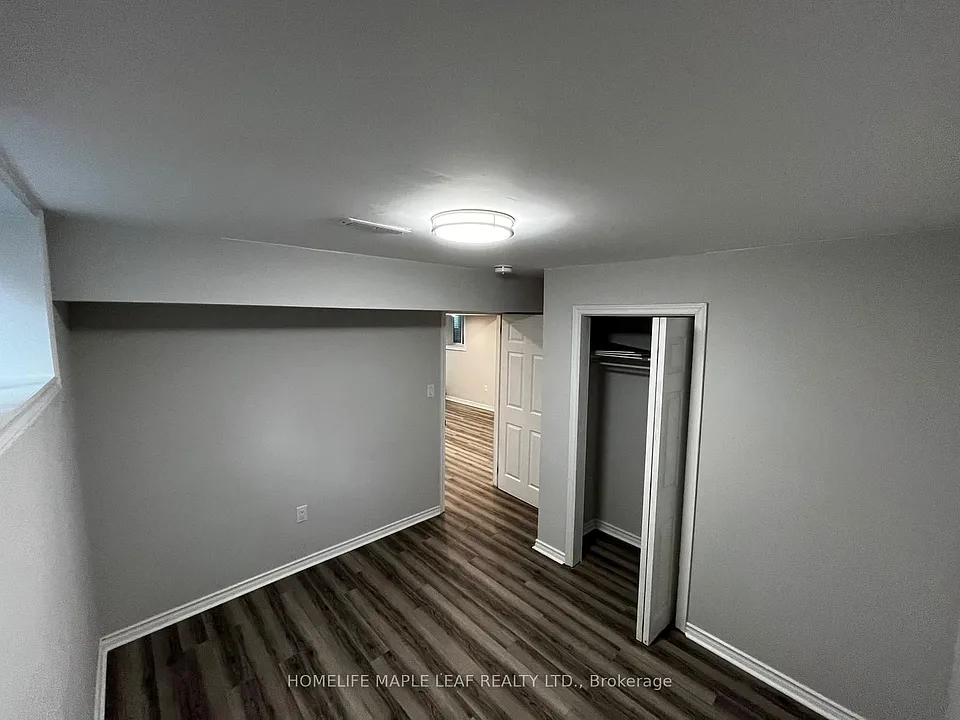 96 Honey St #BASEMENT