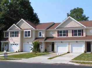 2004 Paramont Ave, Chesapeake, VA 23320