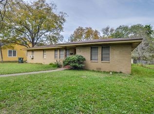 706 W 26th St, Bryan, TX 77803