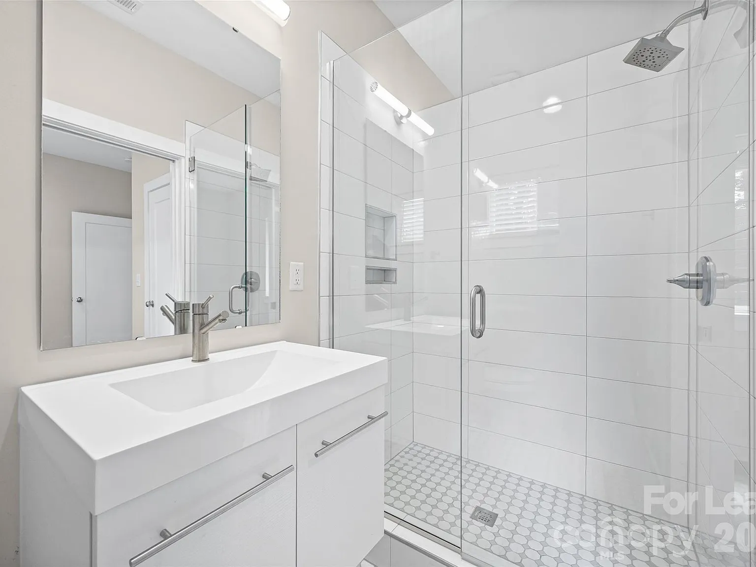 3 bed, 3.5 bath, 1512 sqft, $2,550 — Photo 4
