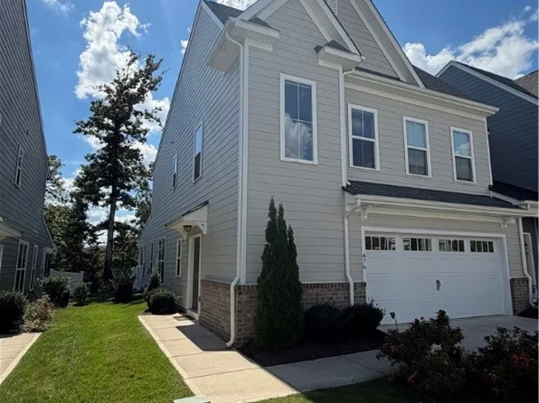 476 Randolph View Dr, Midlothian, VA 23113