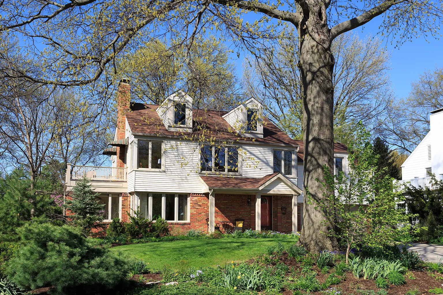 329 Planthurst Rd photo 1