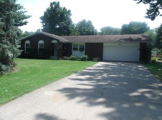 23558 Williams Ln, Elkhart, IN 46516