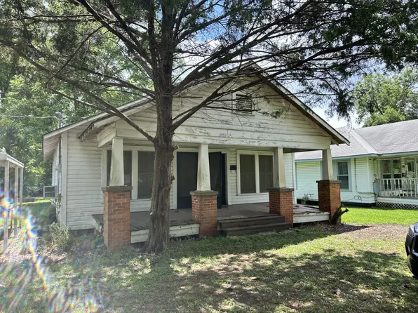 208 Laura St, Mansfield, LA 71052