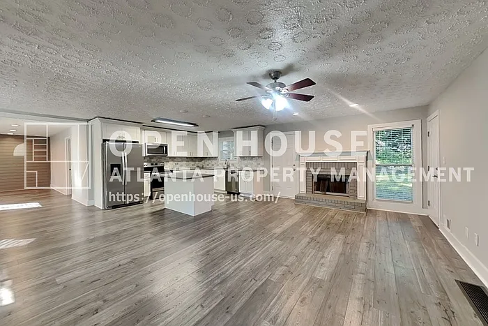 4 bed, 3.0 bath, 2006 sqft, $2,100 — Photo 3