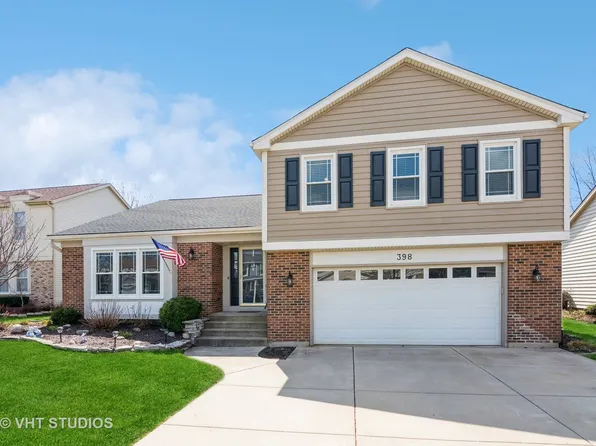 398 Stonewood Cir, Carol Stream, IL 60188