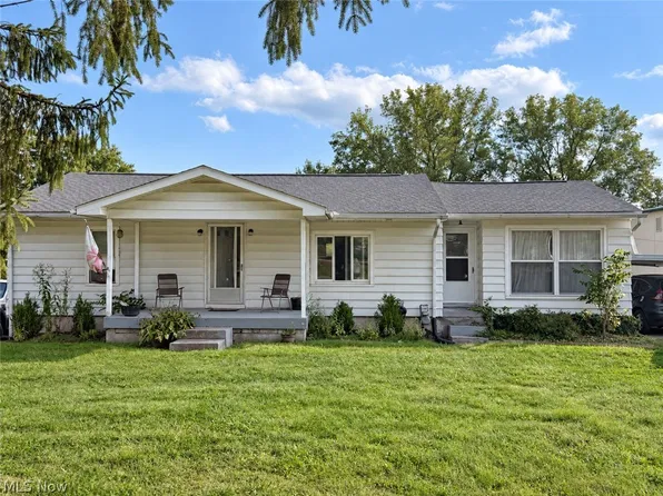 960 Grove Rd, Zanesville, OH 43701