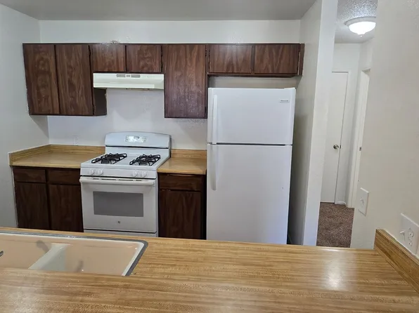 7240 Sombrilla Avenue Apts, 7240 Sombrilla Ave #8, Atascadero, CA 93422