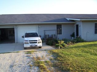 26951 E 800 North Rd, Le Roy, IL 61752