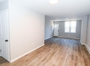 2738 W Sterner St, Philadelphia, PA