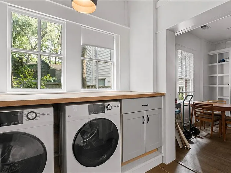 1081 McMillan St NW — Photo 4