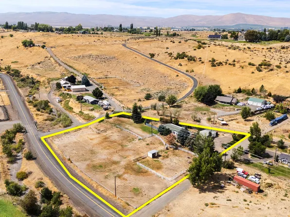 15083 Cottonwood Canyon Rd, Yakima, WA 98908
