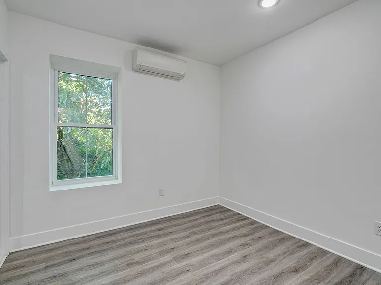 4735 Hazel Ave — Photo 86