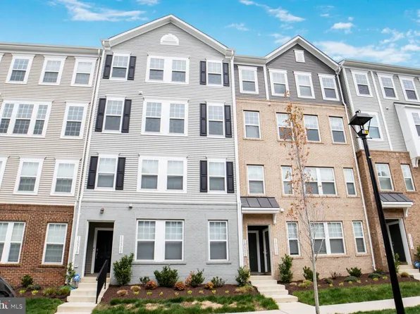 10518 John Glenn St, Lanham, MD 20706