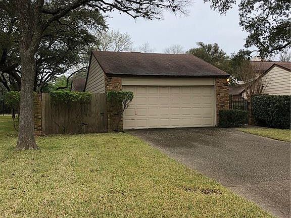 3rd image of 8400 Antero Dr