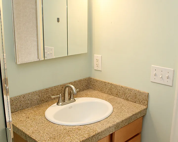 9134 SE Ankeny St #B & A — Photo 14