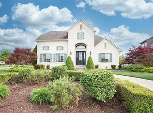 35734 Strongford Dr, New Baltimore, MI