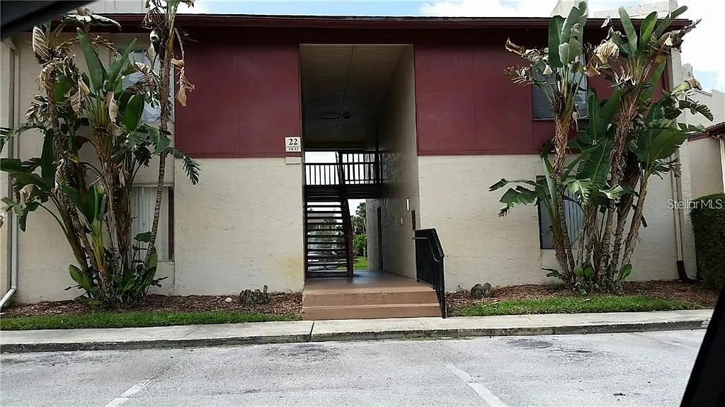 1 bed, 1.0 bath, 682 sqft, $1,600 — Photo 1