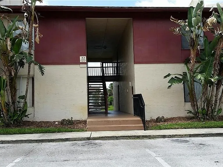 3832 N Lake Dr #116 — Photo 1