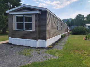 12 Drake Ln, Jersey Shore, PA 17740