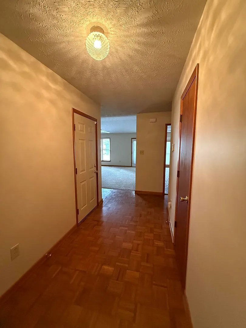 5671 Archer ~ Brightmoor — Photo 2