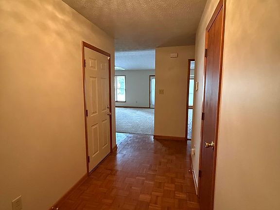 2nd image of 5671 Archer Rd