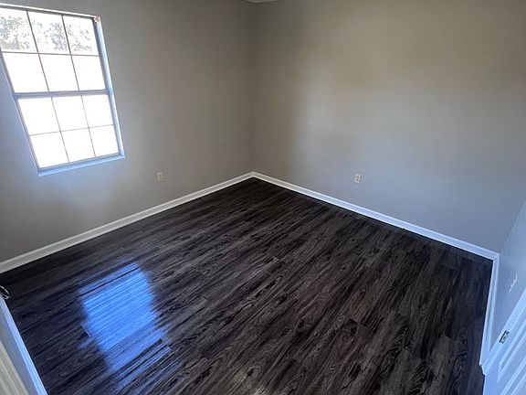 5th image of 250 Ivie Ln #5