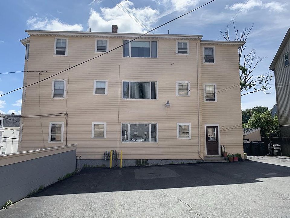 2nd image of 353 Division St