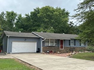 2504 E Susan Pl, Poplar Bluff, MO 63901
