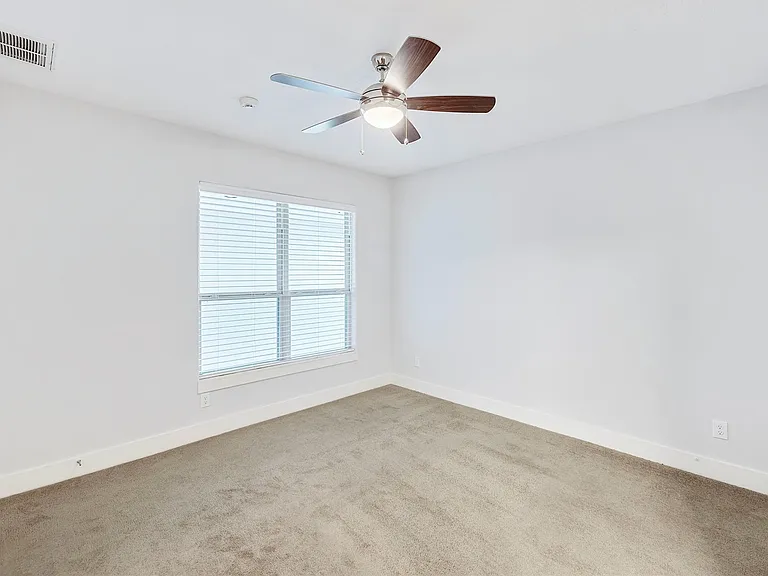 13412 Preston Cliff Ct — Photo 35