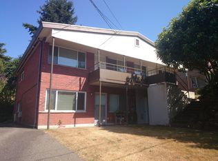 2362 48th Ave SW, Seattle, WA 98116