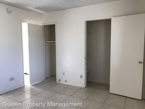 5th image of 4210 Haines St APT 2