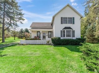 11541 Stage Rd, Akron, NY 14001