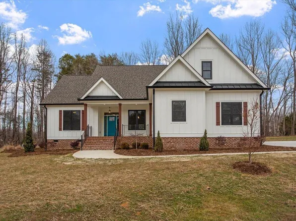 195 Daniel Ridge Ln, Roxboro, NC 27574