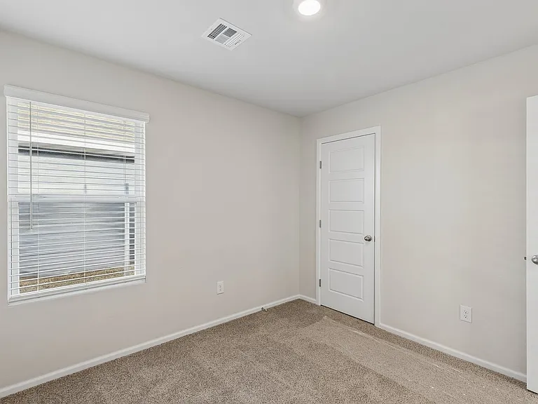 8812 SW 31st Ter — Photo 13