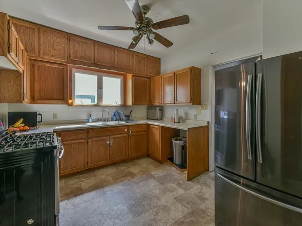 525 South 75th STREET, Milwaukee, WI 53214