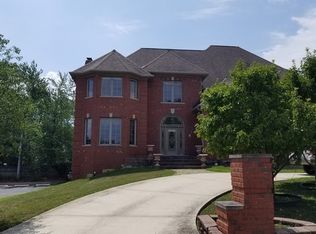 10040 W 100th Pl, Palos Hills, IL